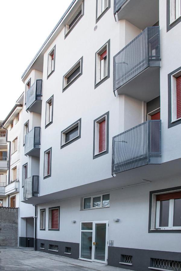 Amati Live Legnano Apartment ภายนอก รูปภาพ